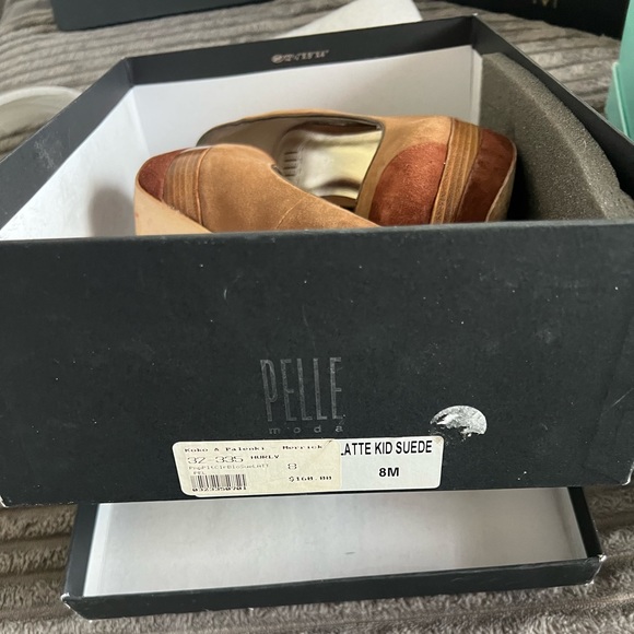 Koko & Palenki - Picture 2 of 2